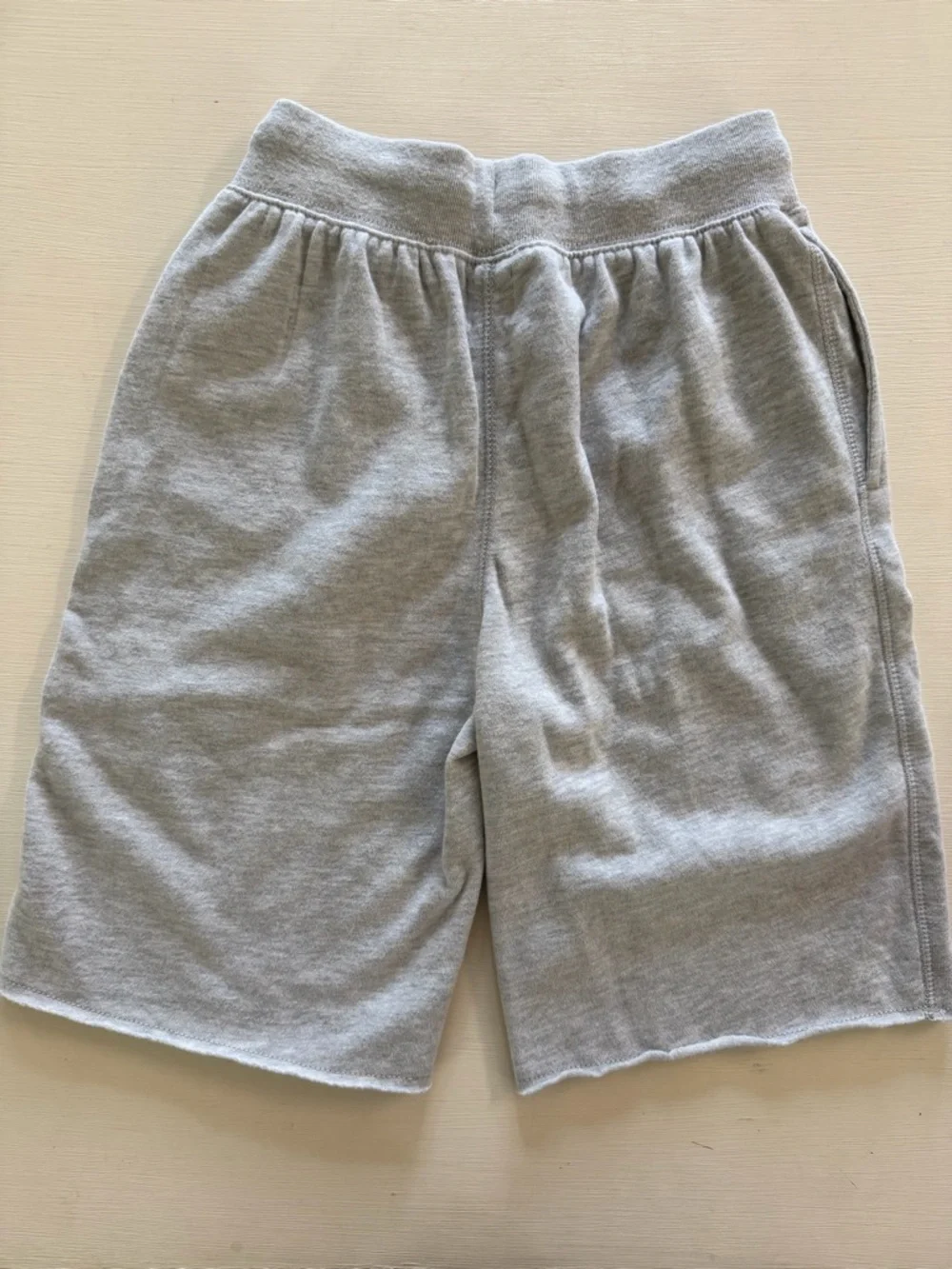 Gap Kids Boys‎ Medium Gray Fleece Shorts Logo Graphic Raw Hem Sweatshorts